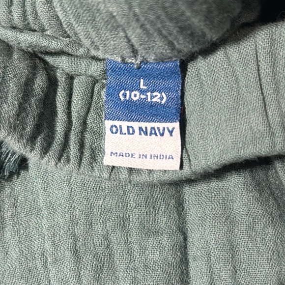 Girls size L 10/12 | Old Navy | Shorts - Picture 2 of 3